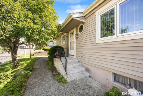 342 Songbird Lane Southington CT 06489