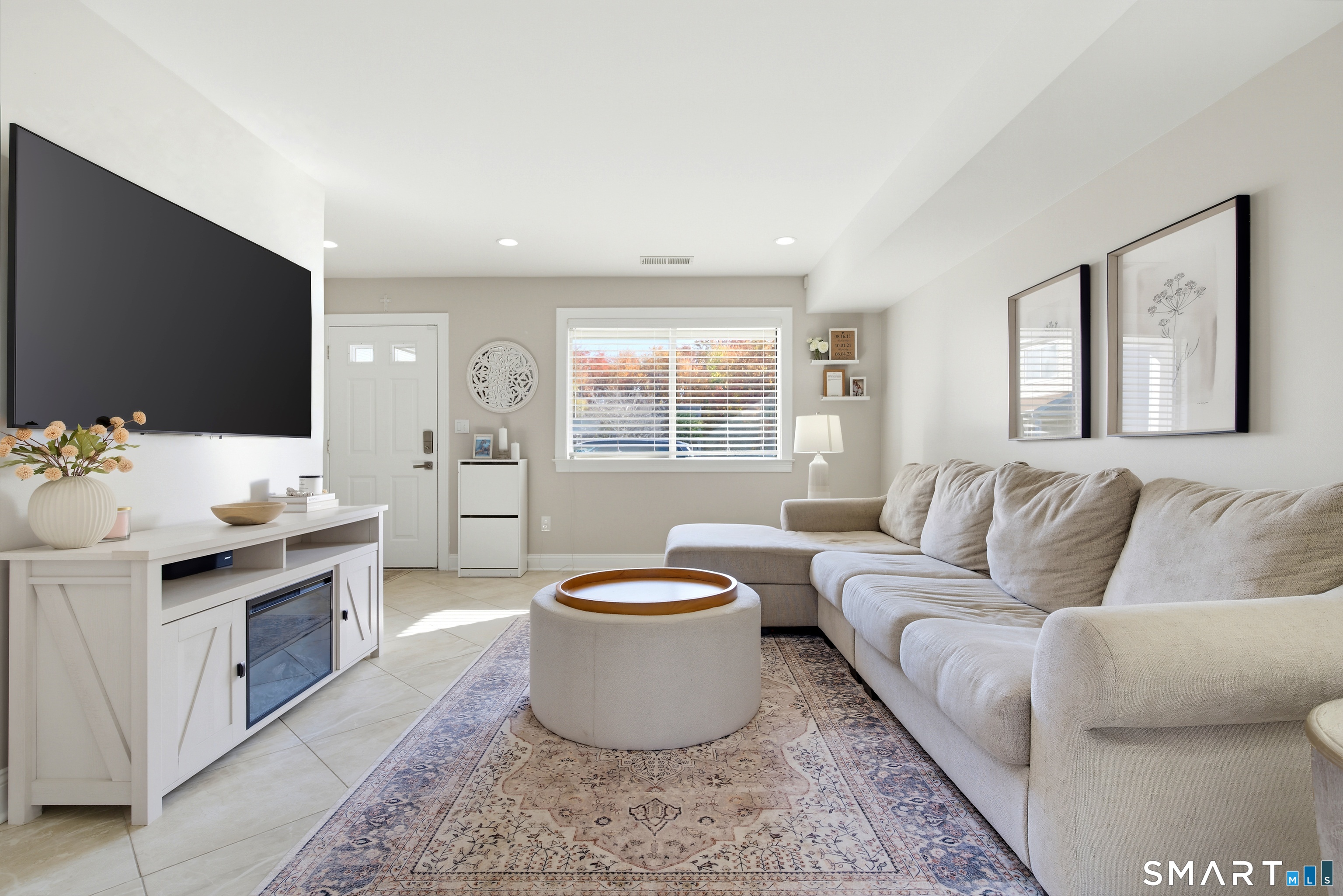 East Haven CT, 63 Coleman Street, Unit 1