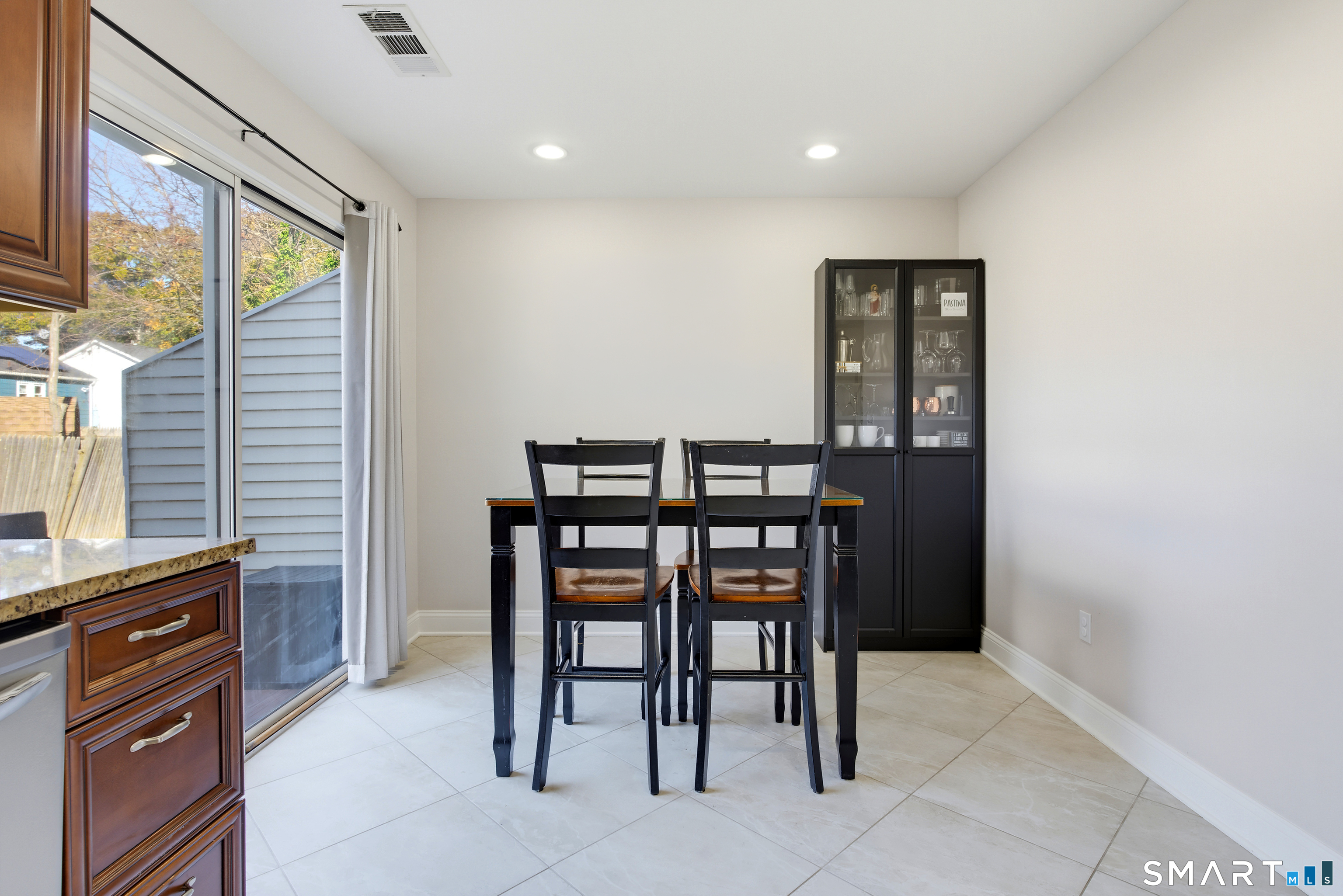 63 Coleman Street East Haven CT 06512