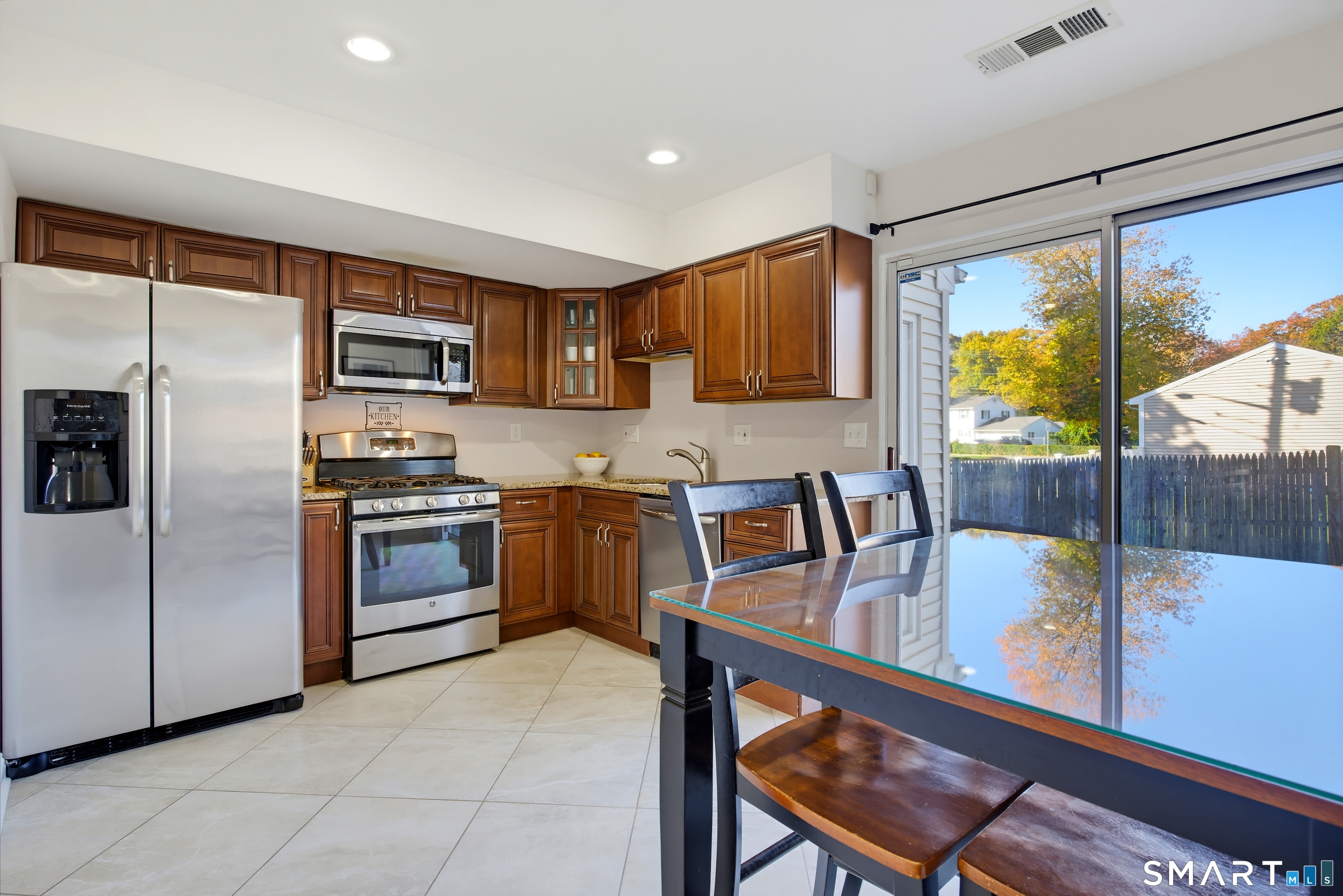 63 Coleman Street East Haven CT 06512