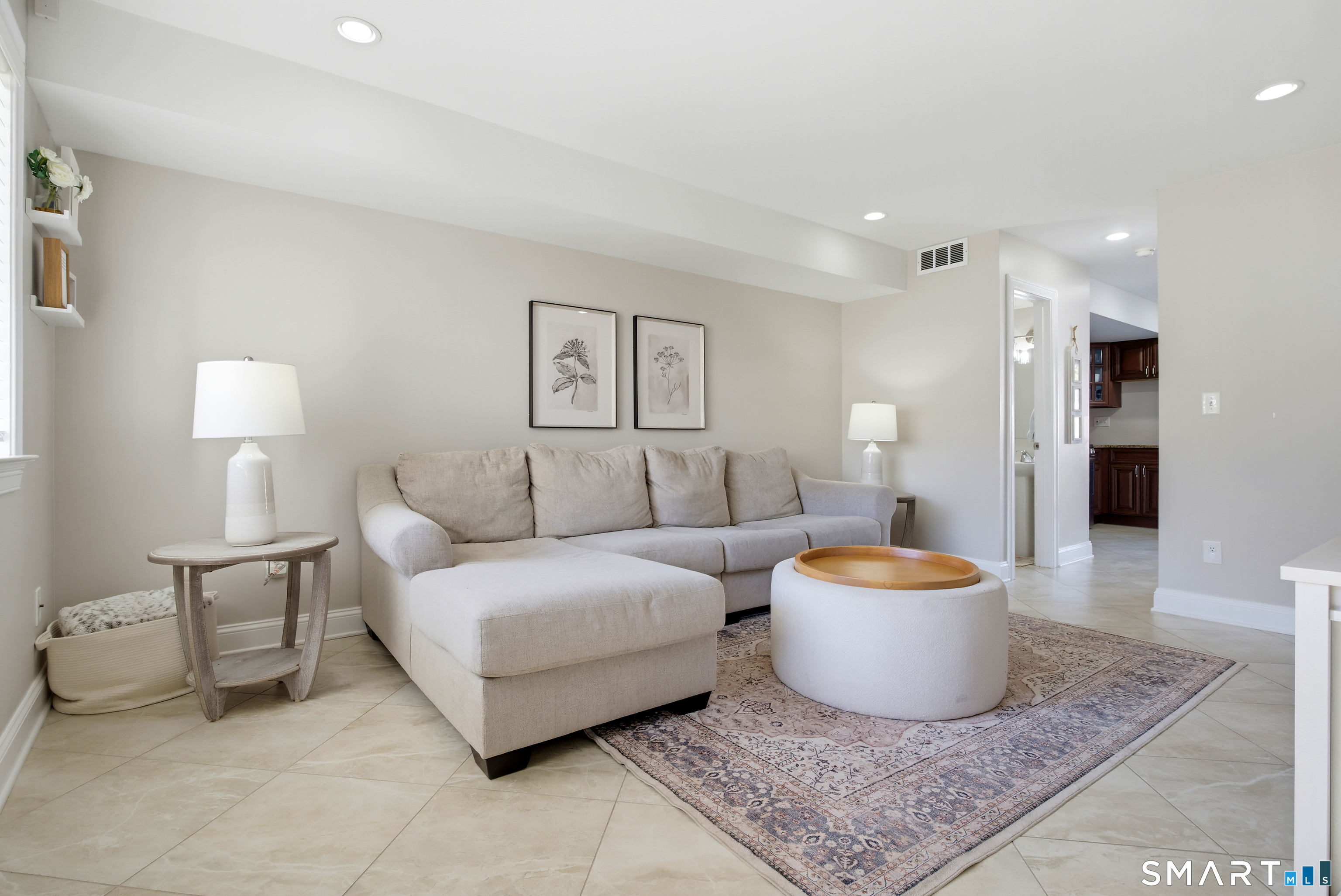 63 Coleman Street East Haven CT 06512