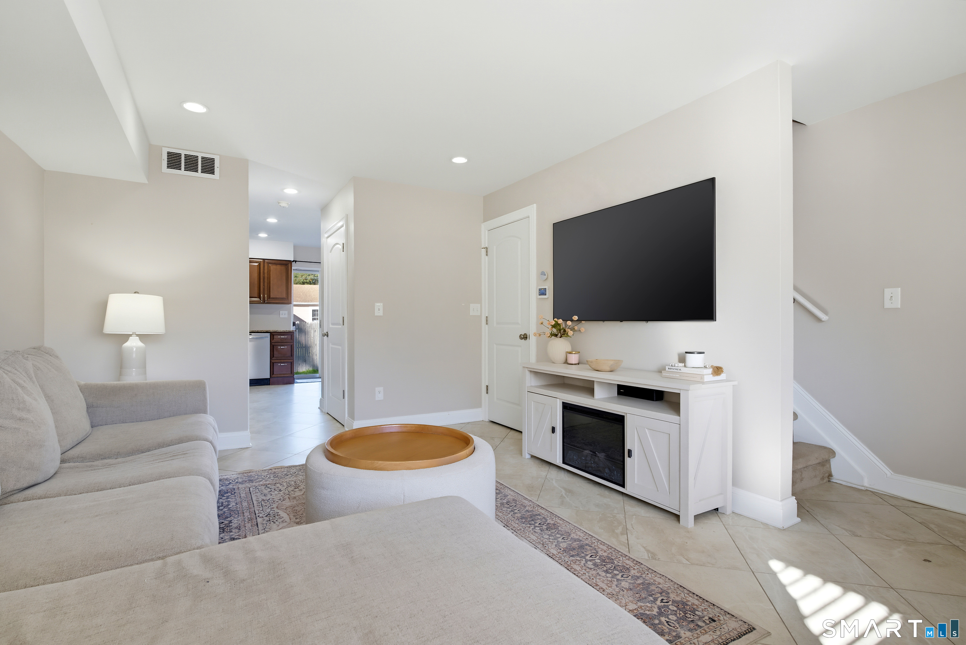 63 Coleman Street East Haven CT 06512