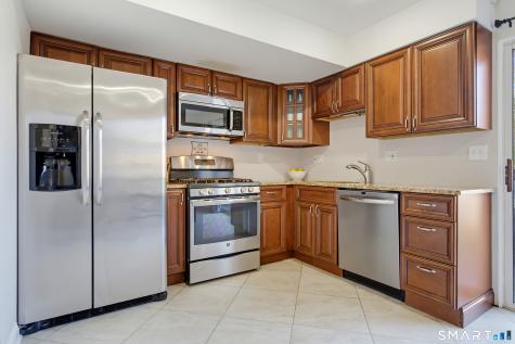 63 Coleman Street East Haven CT 06512