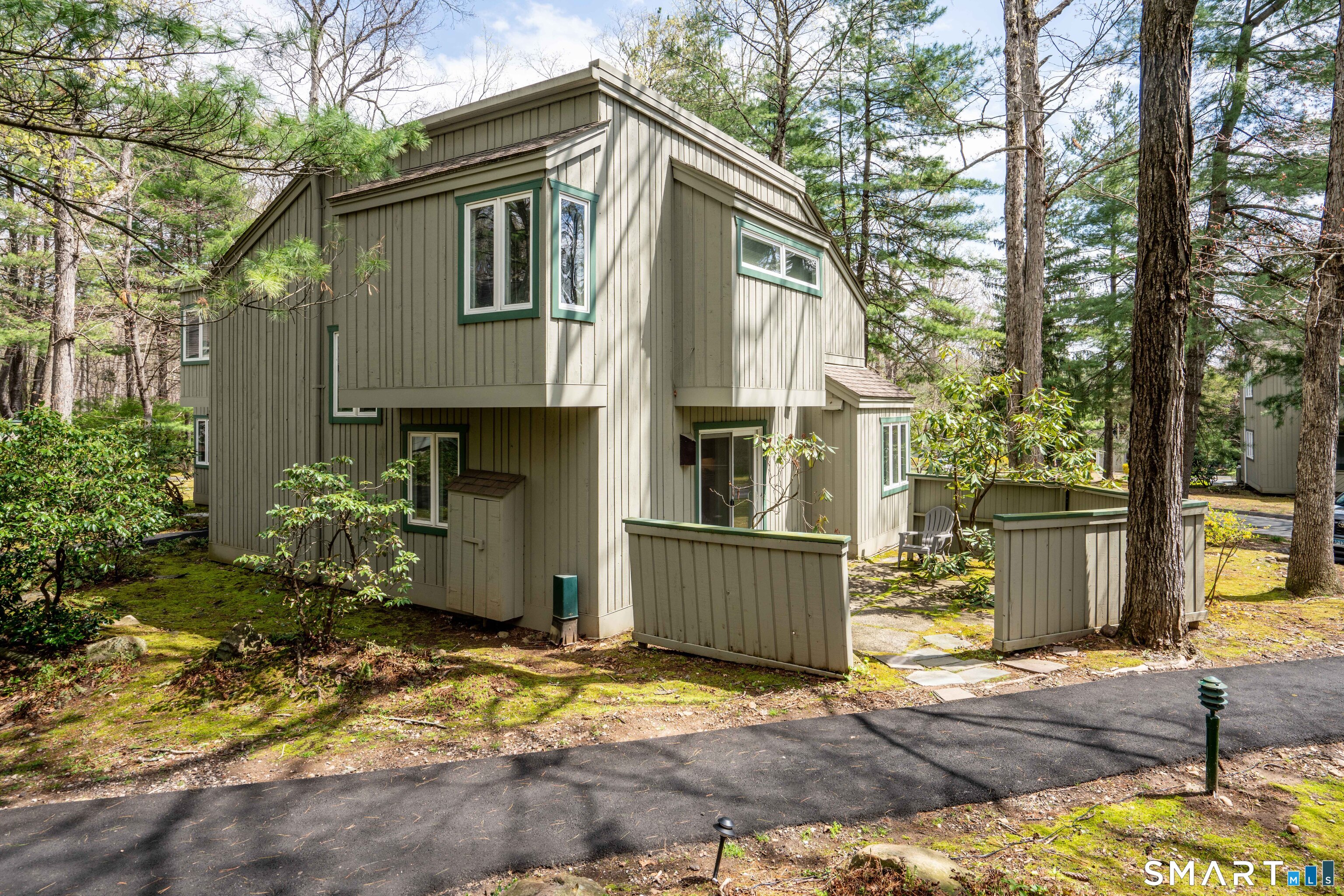12 Byrne Court Farmington CT 06032