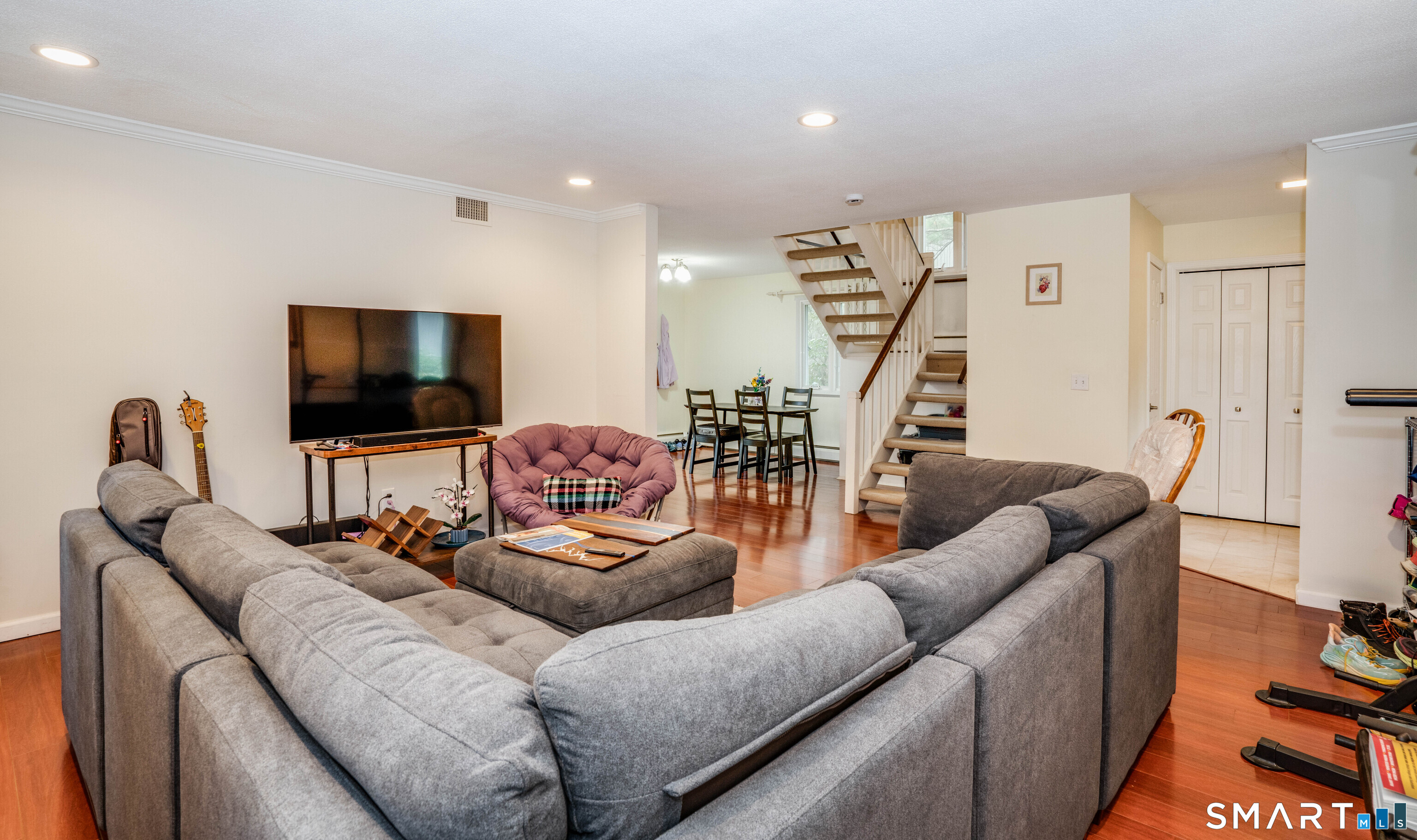 12 Byrne Court Farmington CT 06032