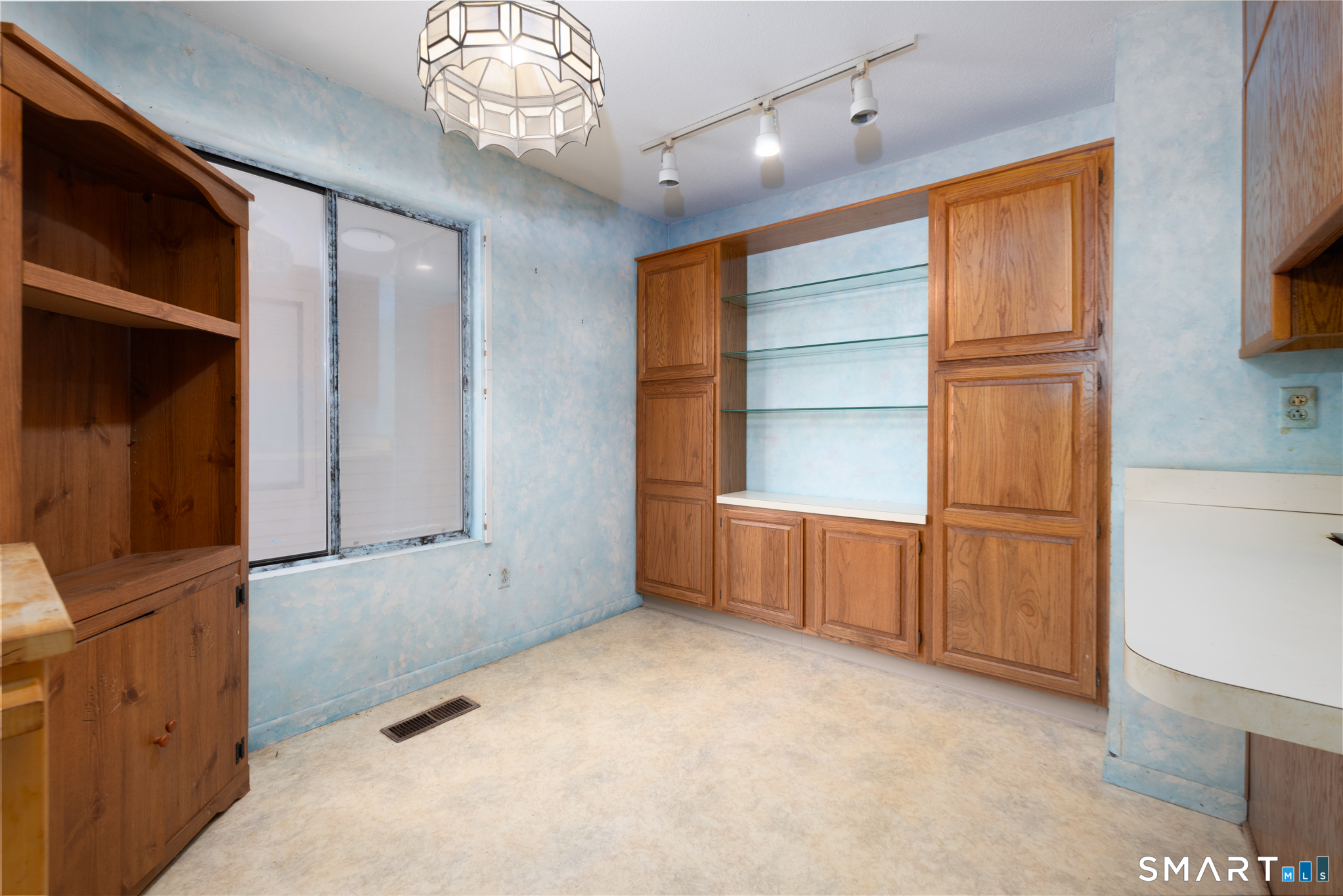 210 Treadwell Street Hamden CT 06517