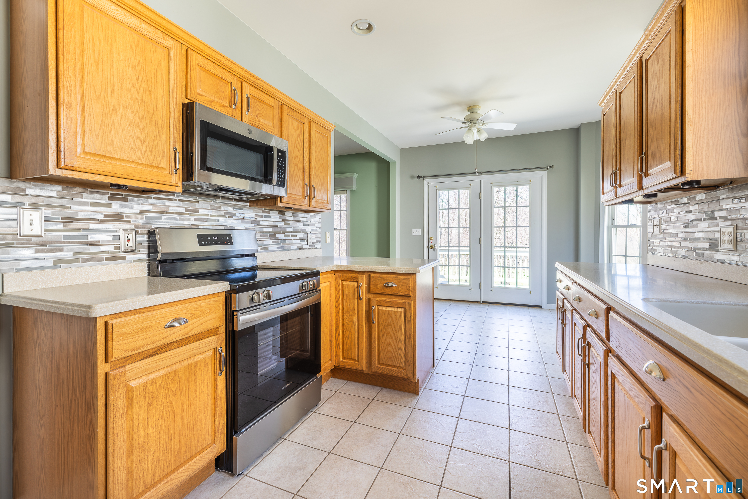 114 Country Club Drive Oxford CT 06478