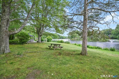 4 Alder Court Woodbury CT 06798