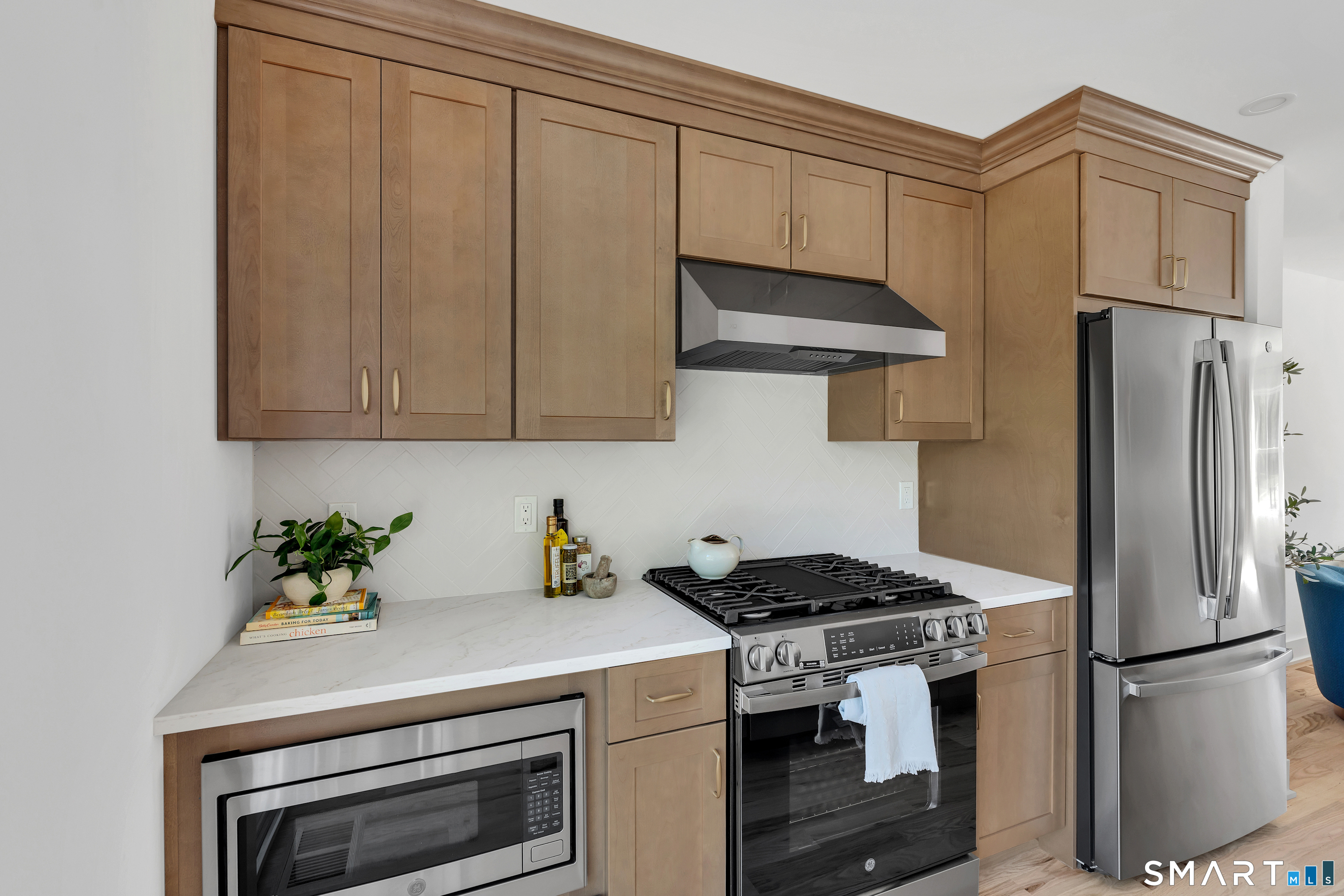 843 North Street Milford CT 06461