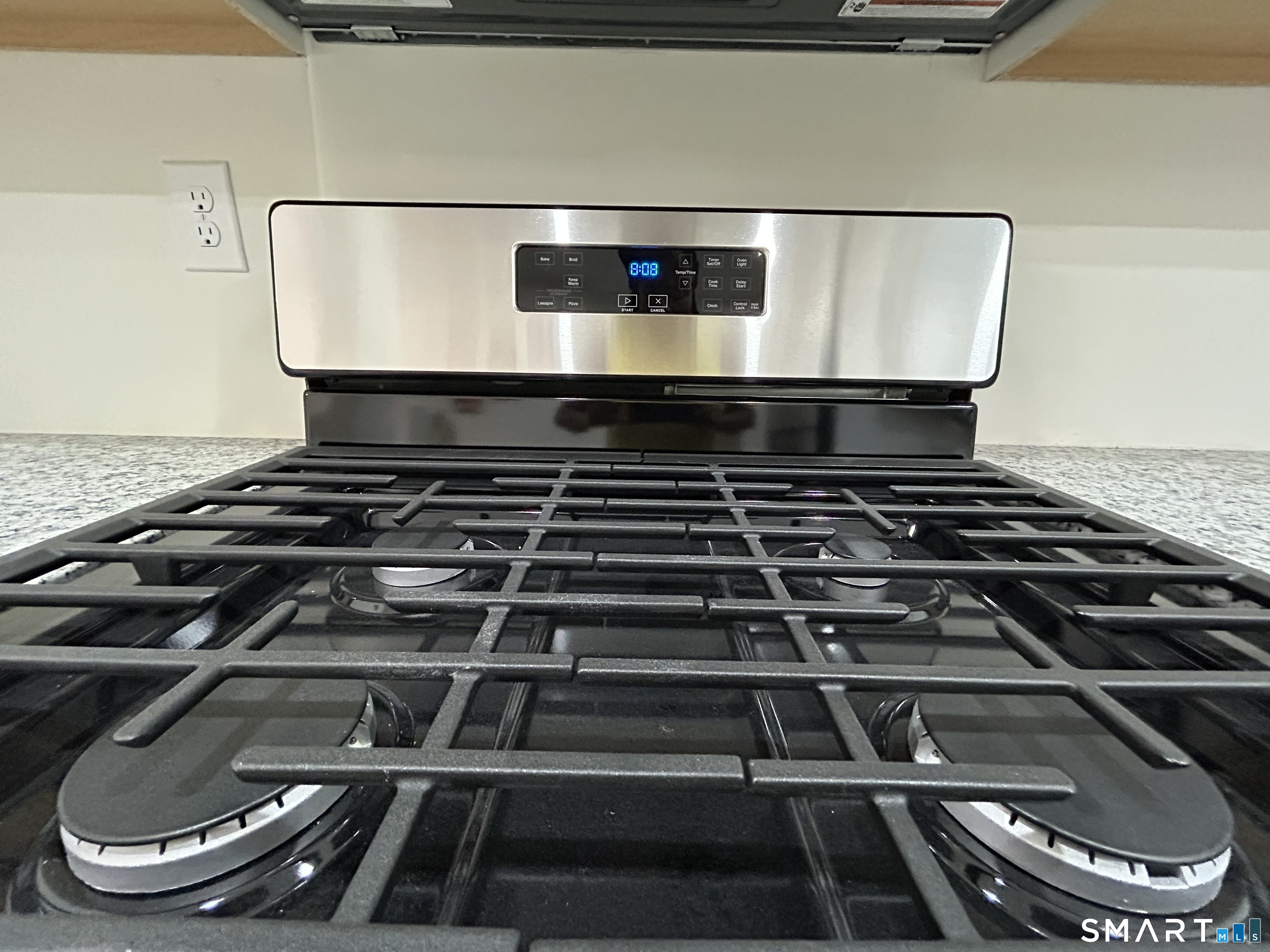 38 Sutton Place Bloomfield CT 06002