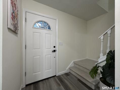 38 Sutton Place Bloomfield CT 06002