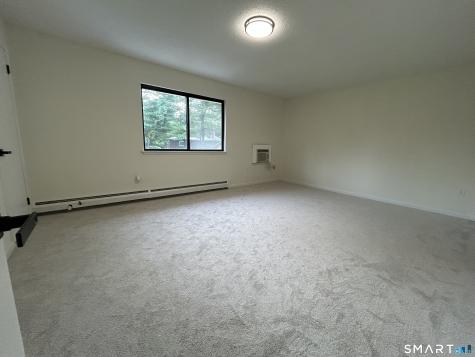 38 Sutton Place Bloomfield CT 06002
