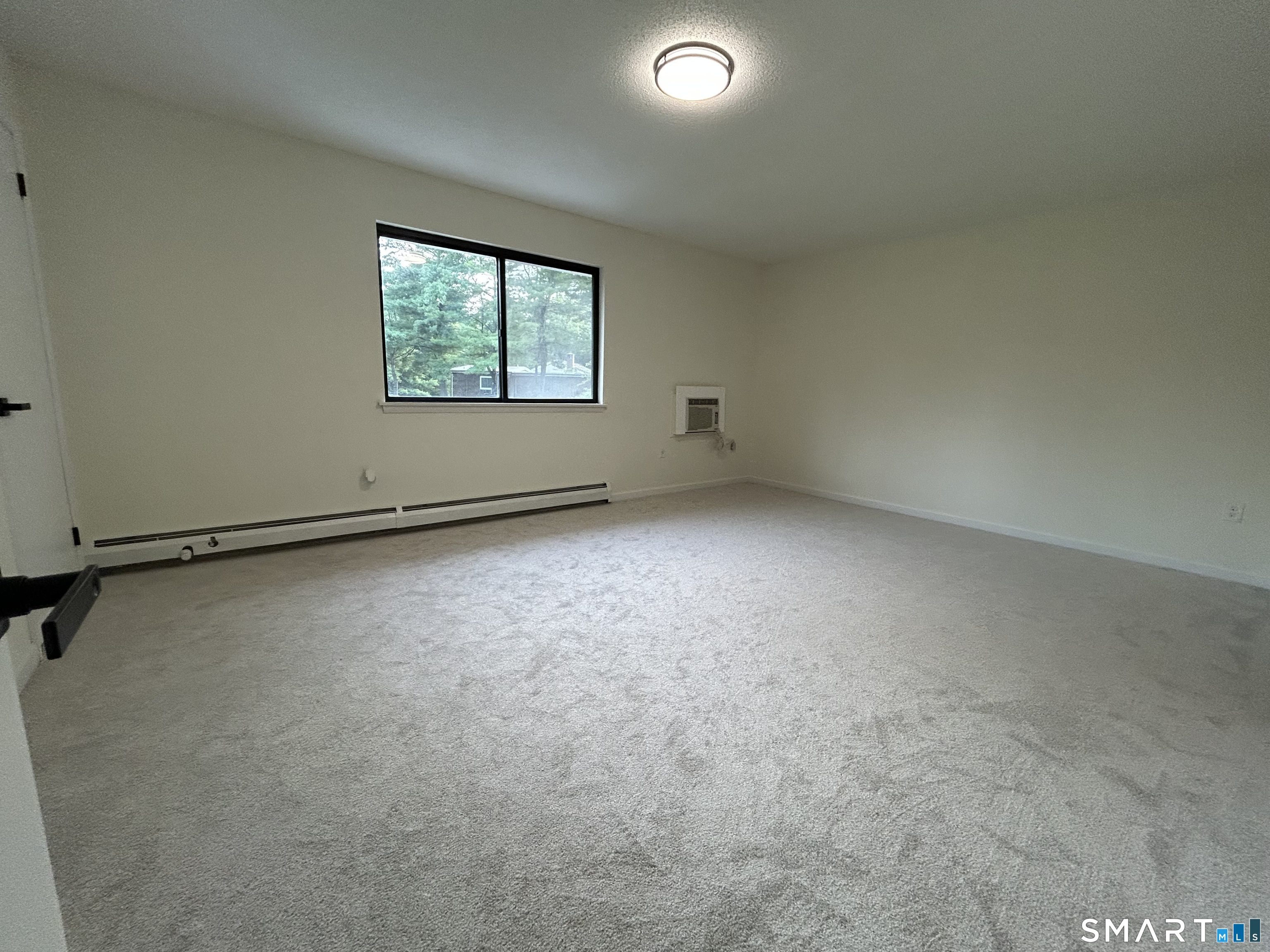 38 Sutton Place Bloomfield CT 06002