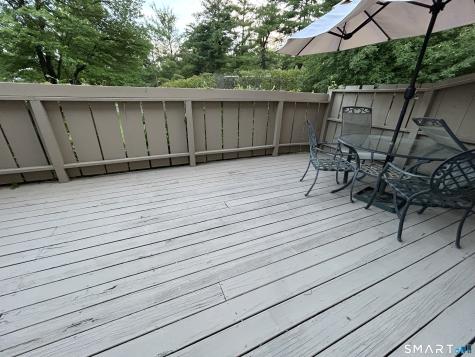 38 Sutton Place Bloomfield CT 06002