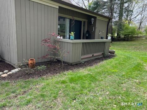 13 Algonquin Lane Stratford CT 06614