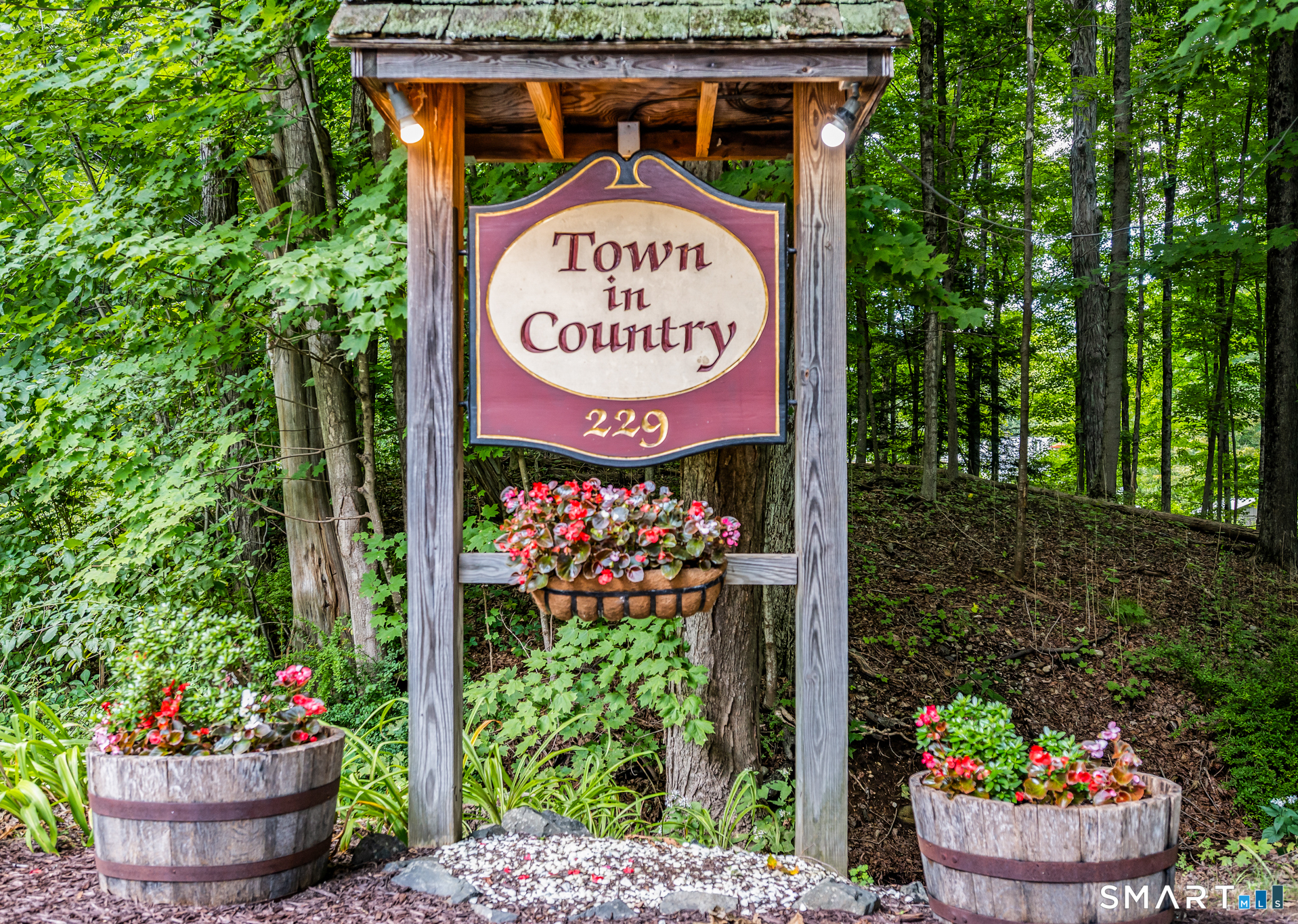 229 Bacon Pond Road Woodbury CT 06798