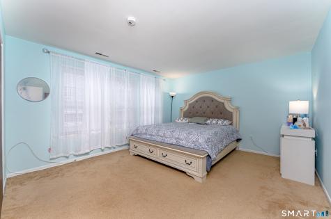 26 Greenview Lane Milford CT 06461