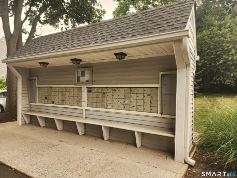 26 Greenview Lane Milford CT 06461