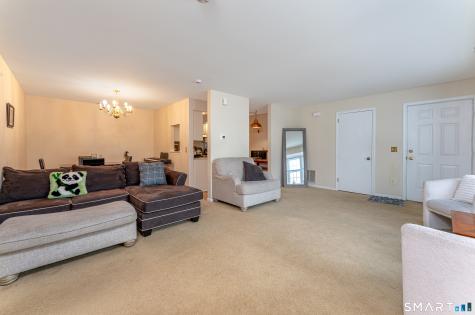 26 Greenview Lane Milford CT 06461