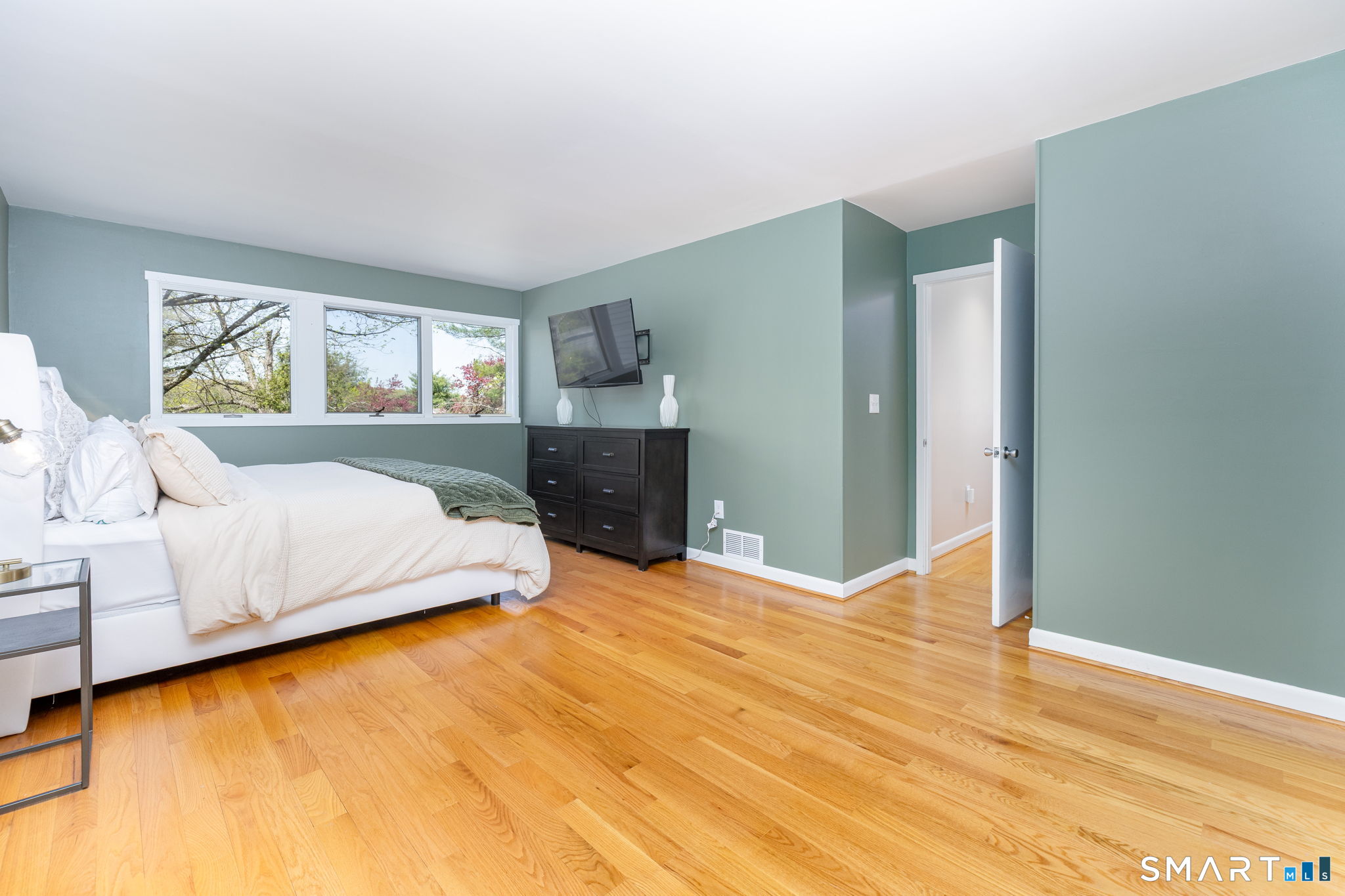 71 Byron Drive Avon CT 06001
