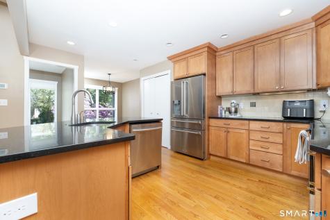 71 Byron Drive Avon CT 06001
