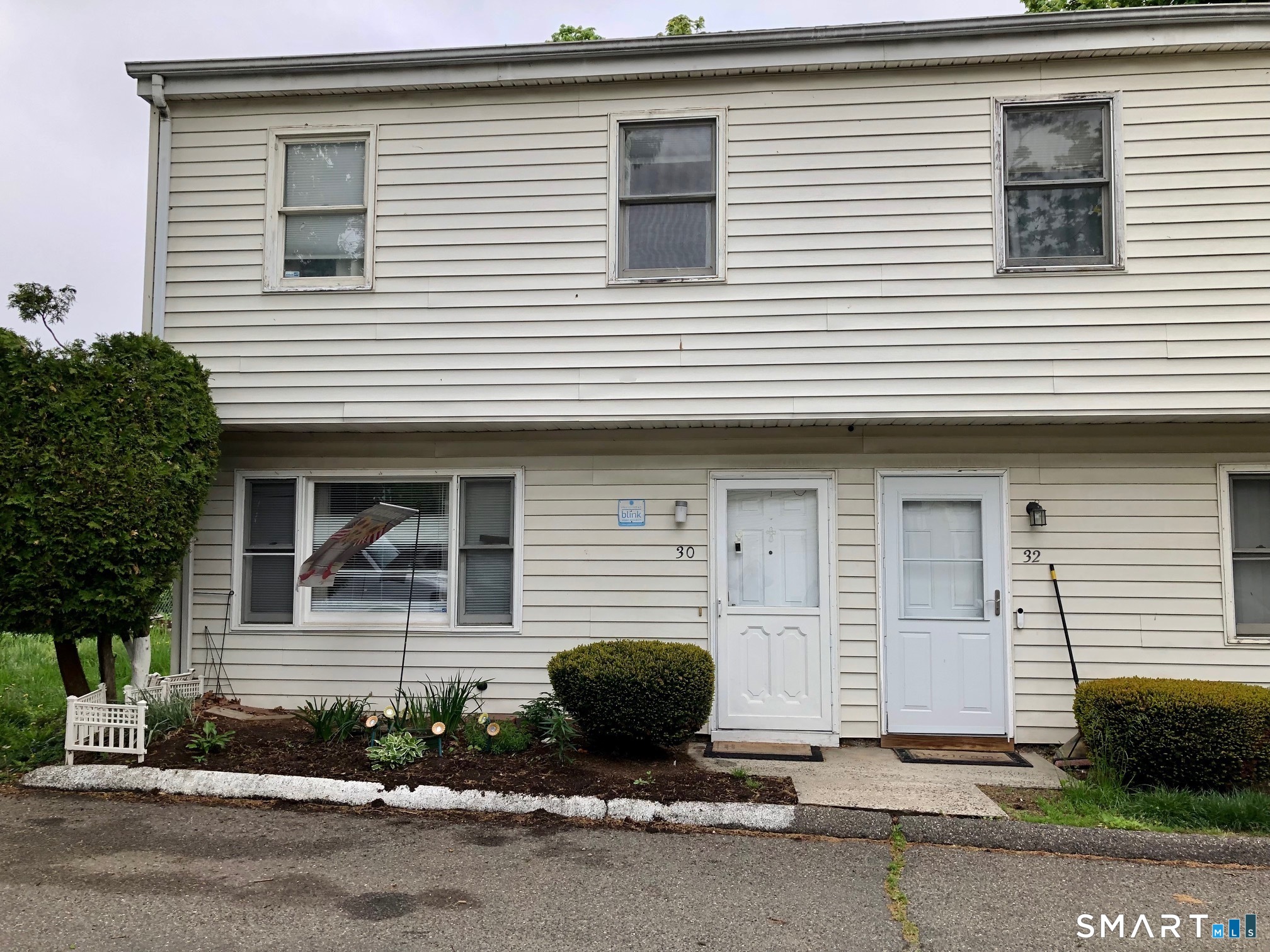 30 Yarrington Court Bridgeport CT 06607