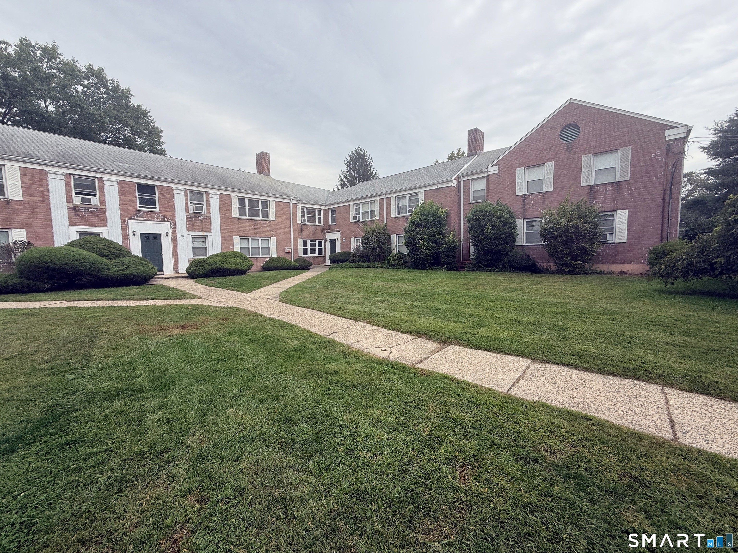 1076 East Main Street Stamford CT 06902