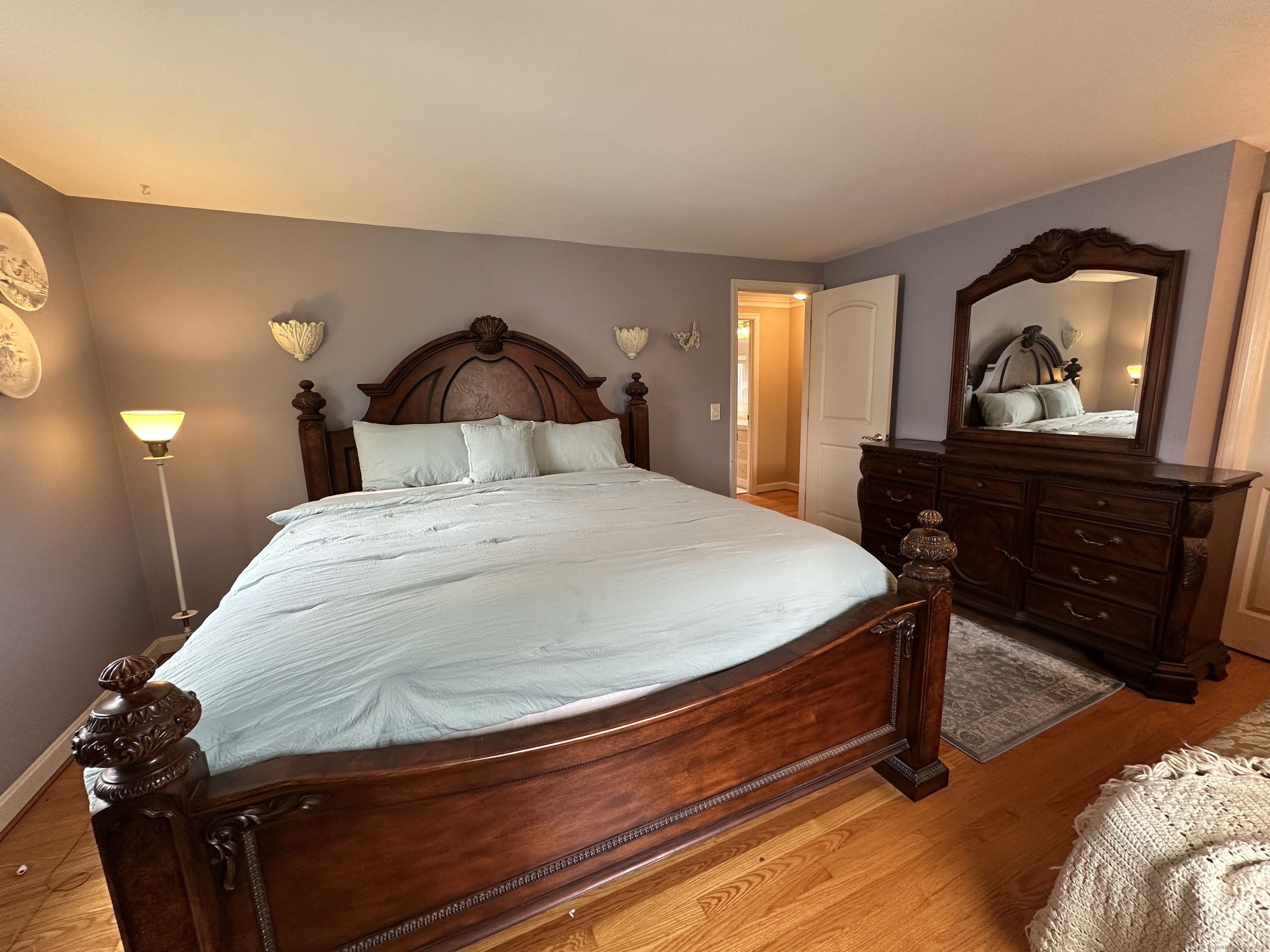 8 Butternut Drive Glastonbury CT 06033