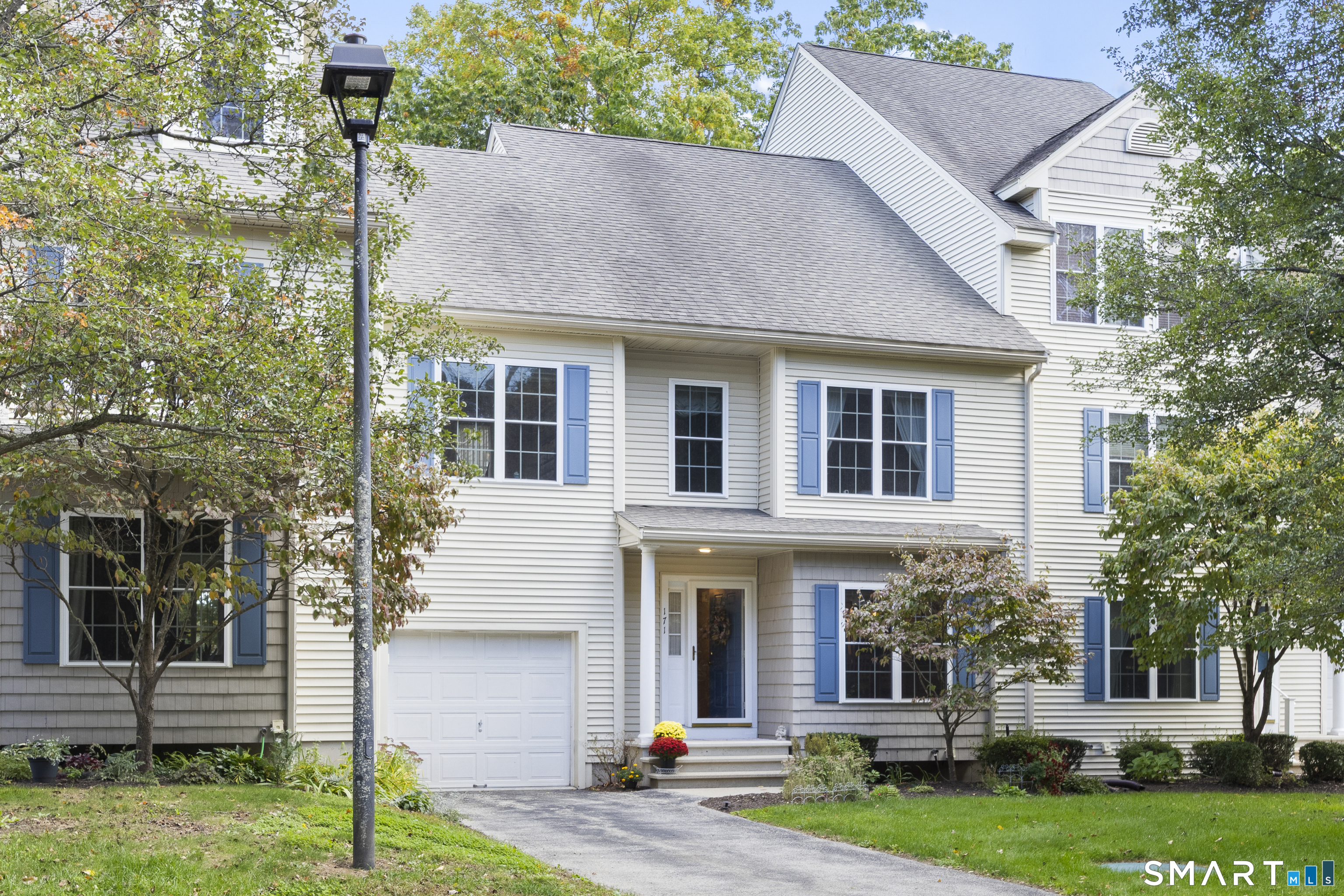 83 Perry Street Putnam CT 06260