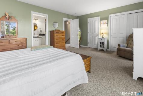 83 Perry Street Putnam CT 06260