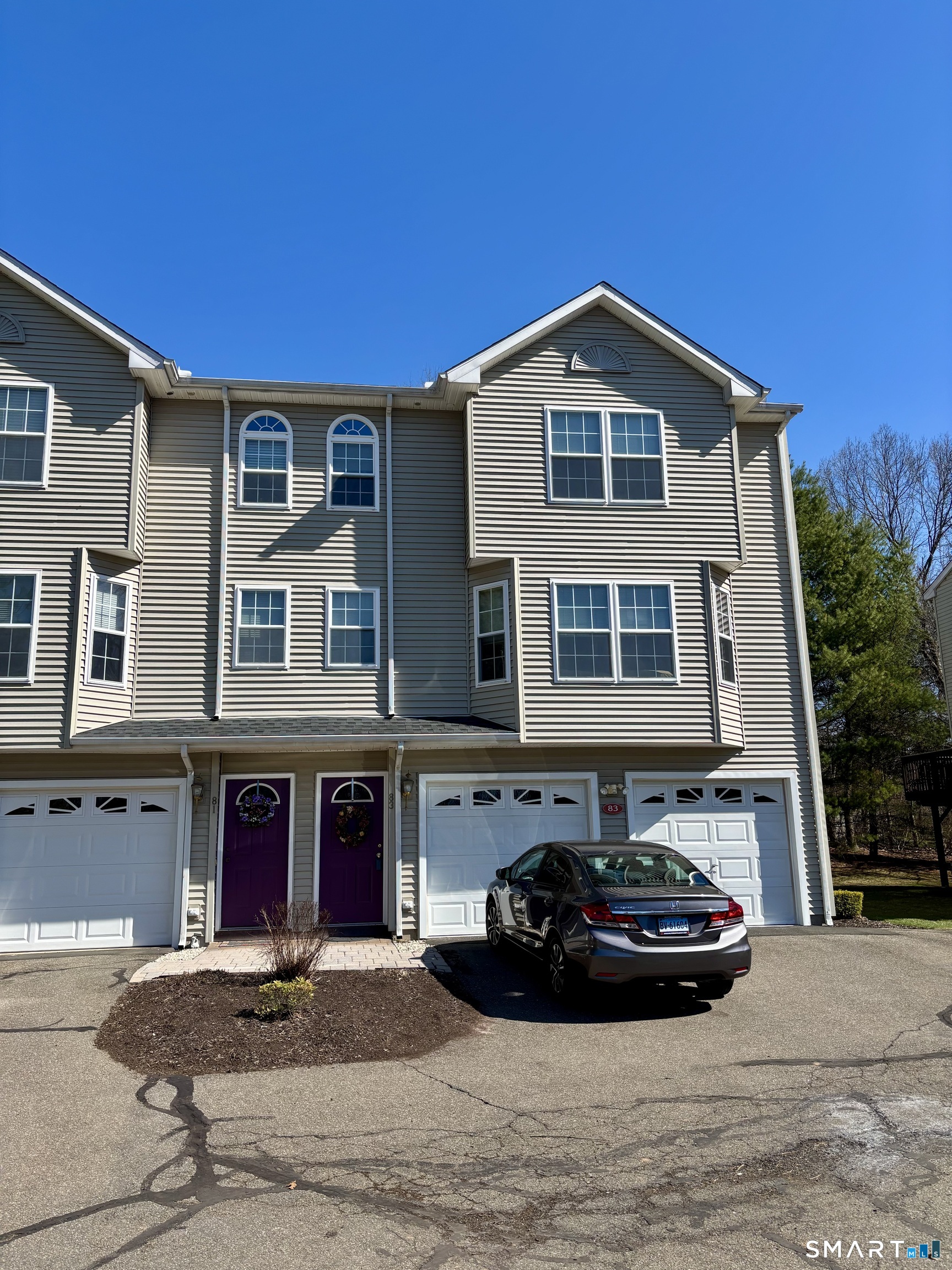 83 Danny's Way Wallingford CT 06492