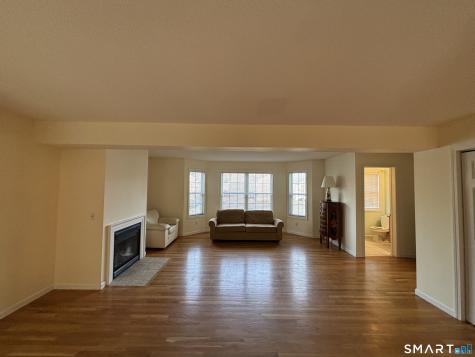 83 Danny's Way Wallingford CT 06492