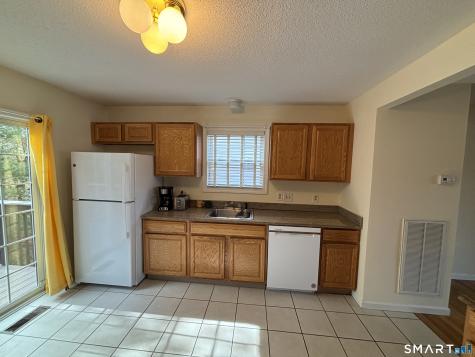 83 Danny's Way Wallingford CT 06492