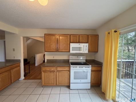 83 Danny's Way Wallingford CT 06492