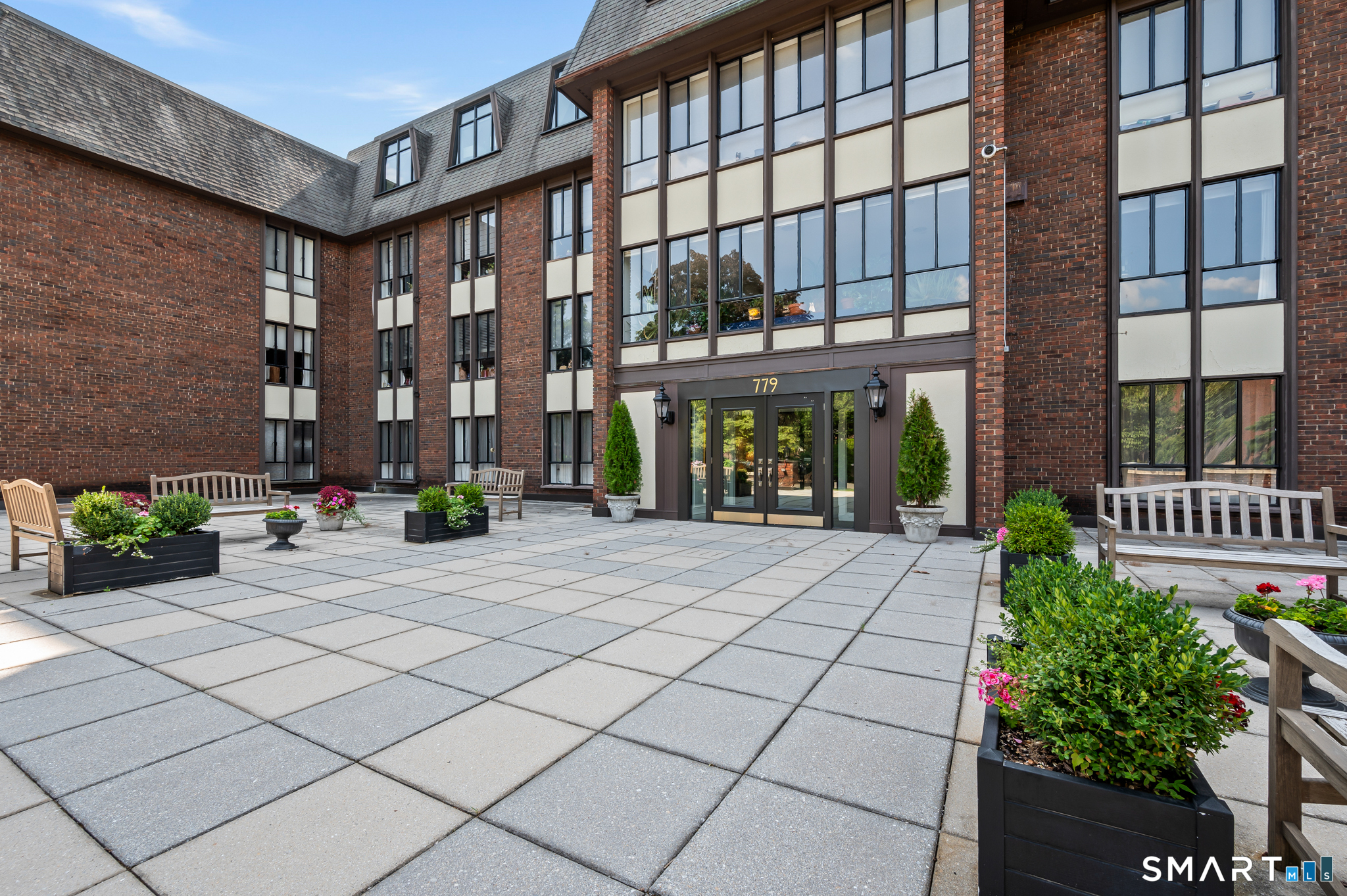 779 Prospect Avenue West Hartford CT 06117