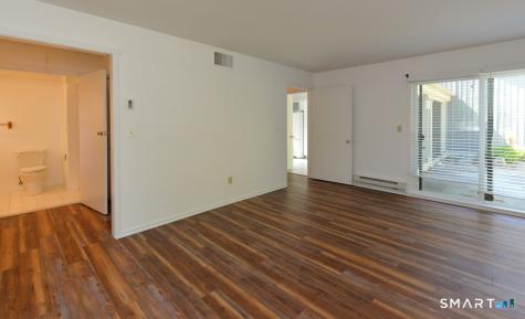 926 Heritage Village Southbury CT 06488