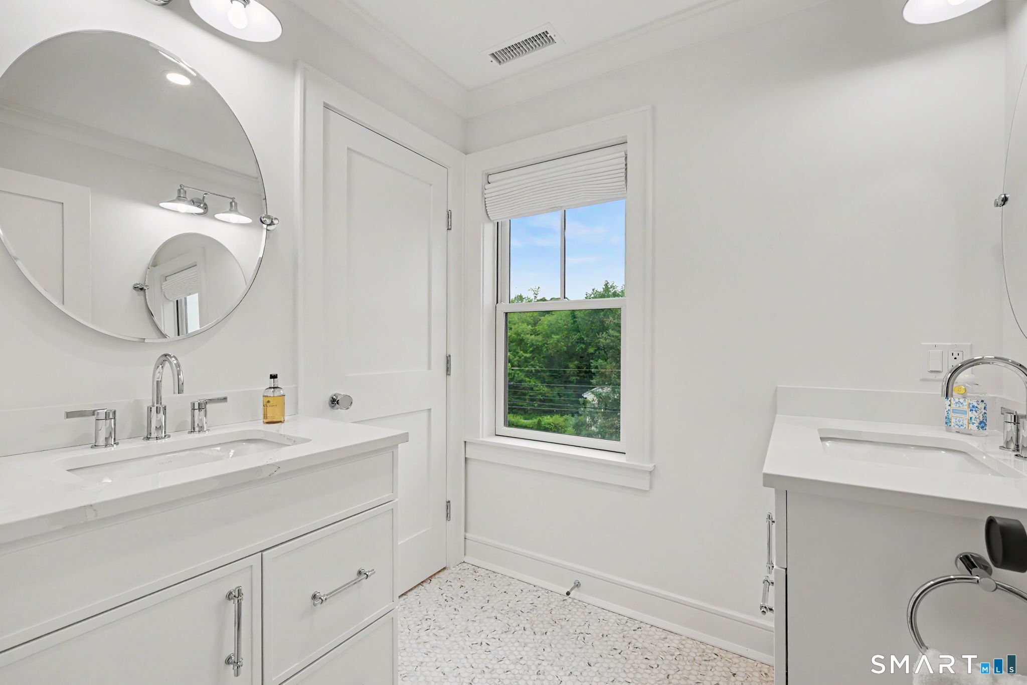 160 Forest Street New Canaan CT 06840