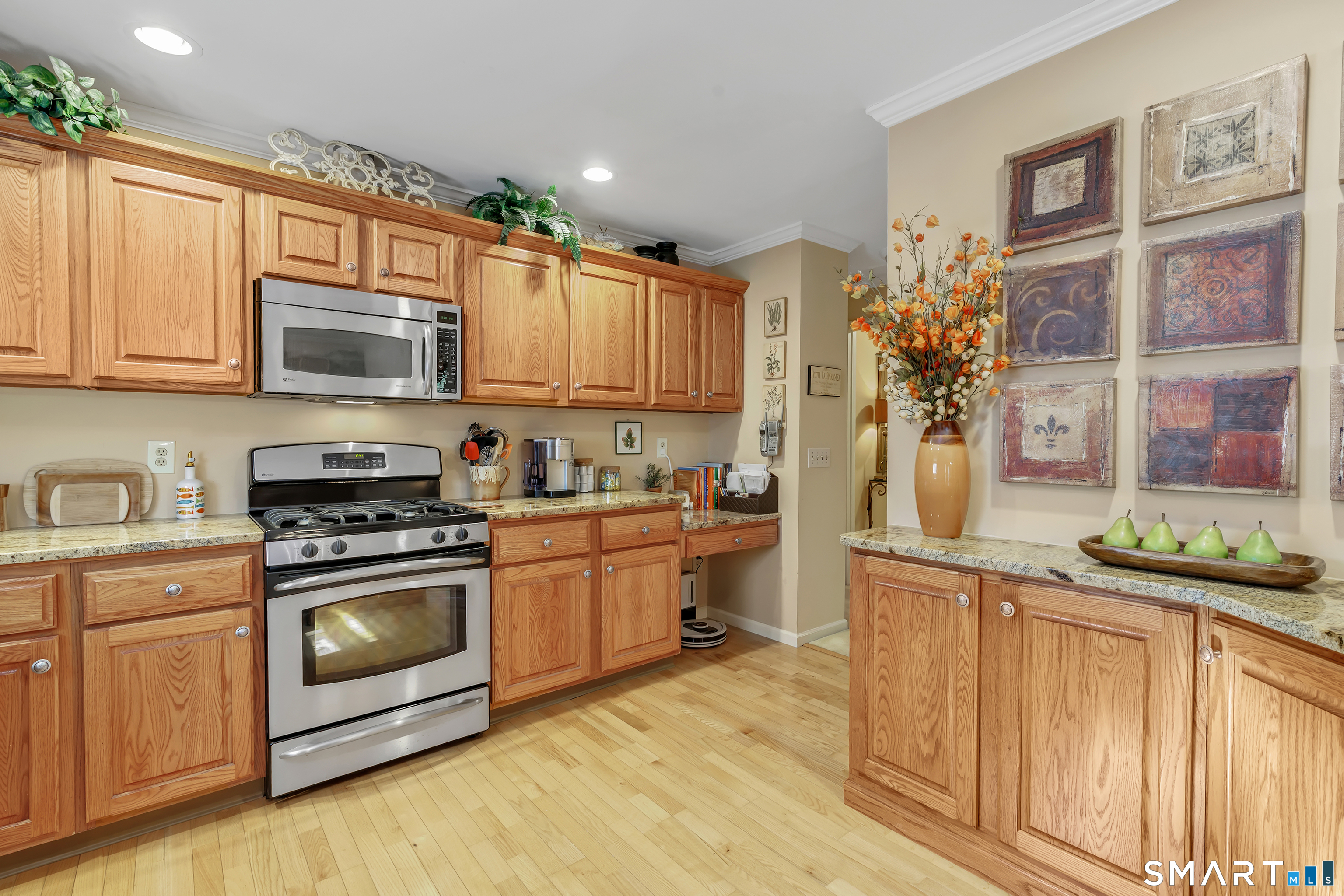 227 Mayfield Drive Trumbull CT 06611