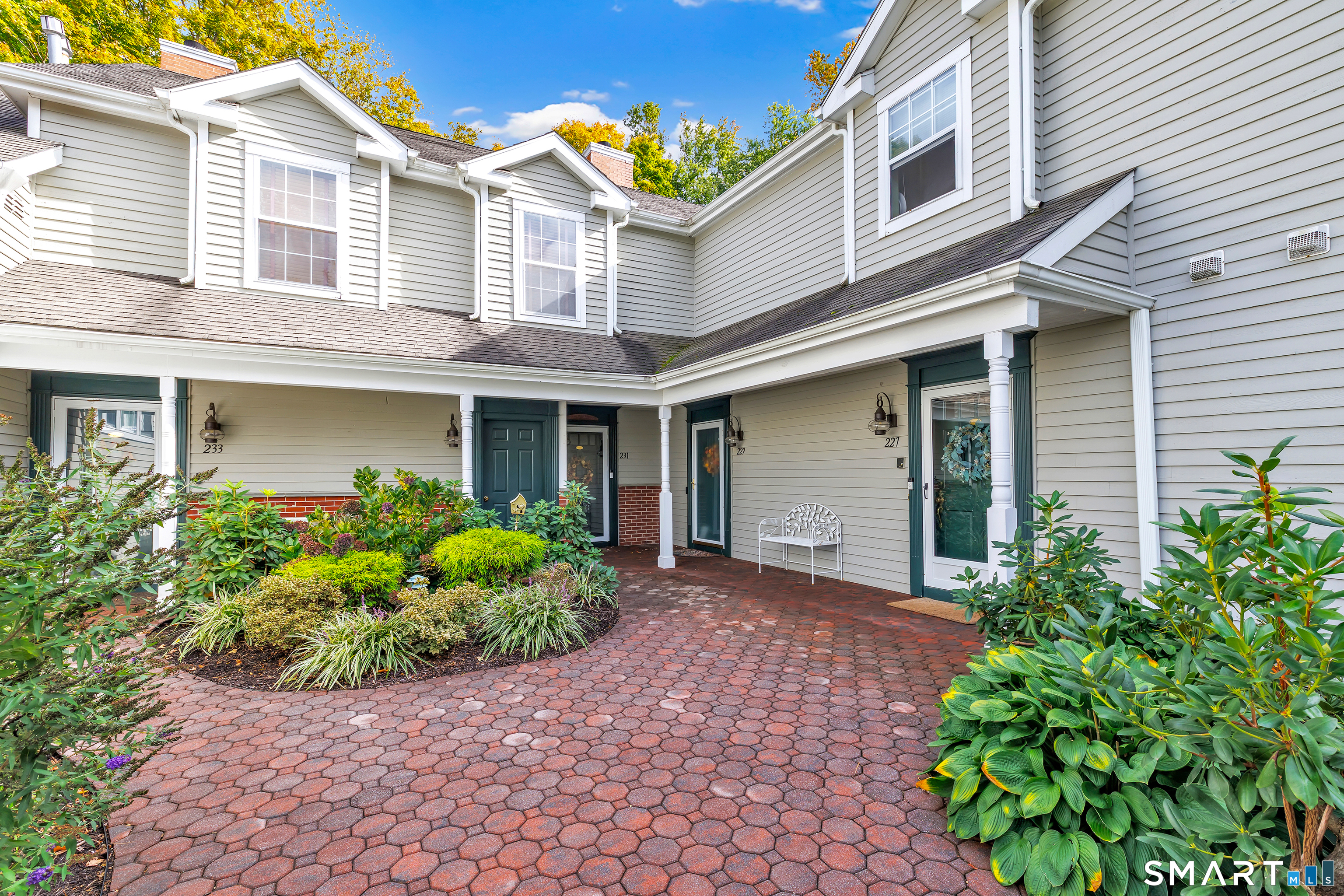 227 Mayfield Drive Trumbull CT 06611