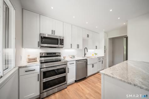 502 Heritage Village Southbury CT 06488