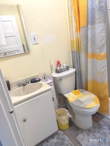 610 Wilmot Avenue Bridgeport CT 06607