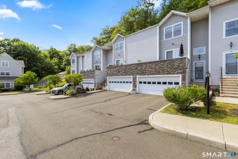48 Stetson Place Danbury CT 06811