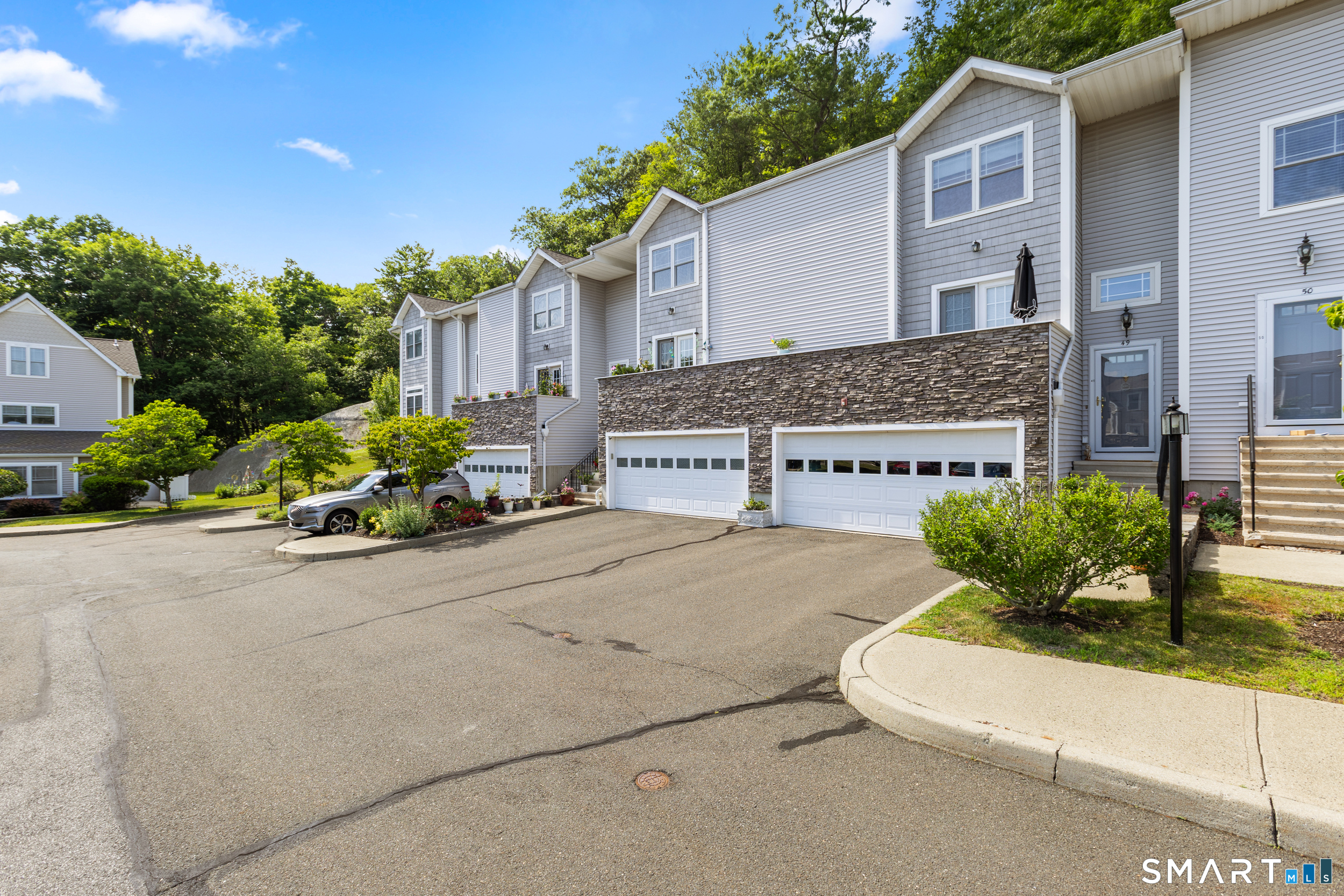 48 Stetson Place Danbury CT 06811