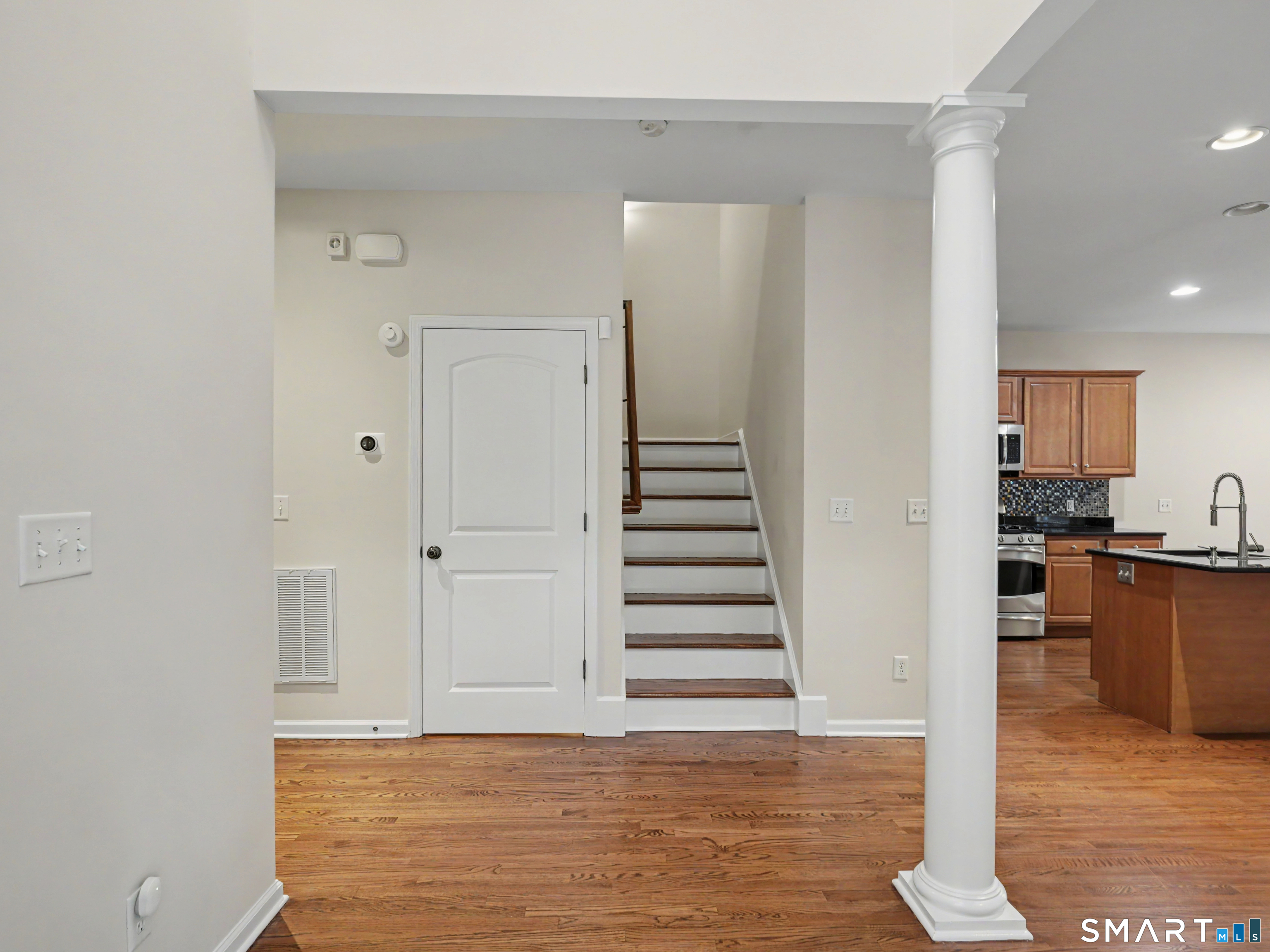 4 Bristol Terrace Danbury CT 06810