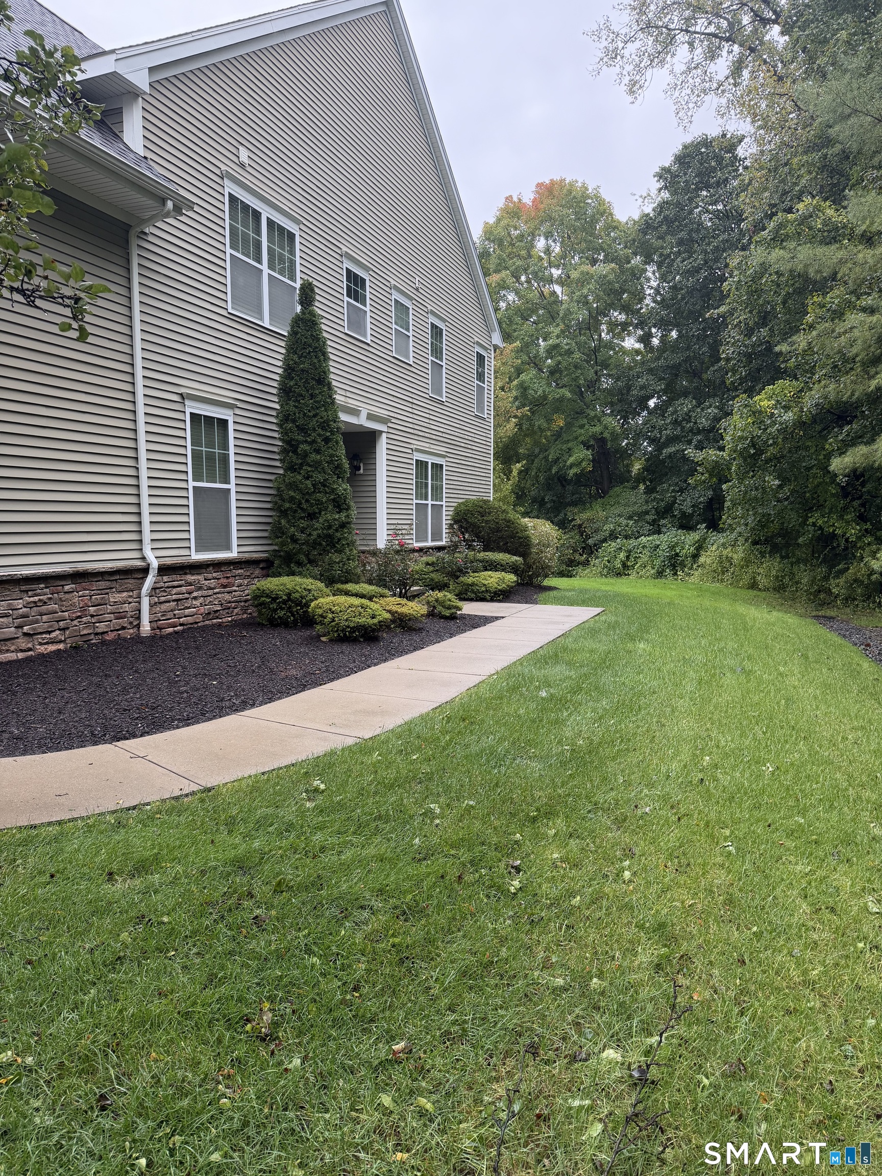 4 Bristol Terrace Danbury CT 06810