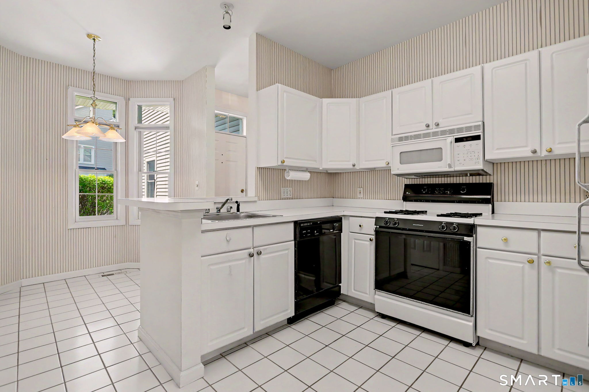 78 Katherine Court Shelton CT 06484