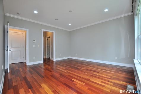 104 Bradford Walk Farmington CT 06032