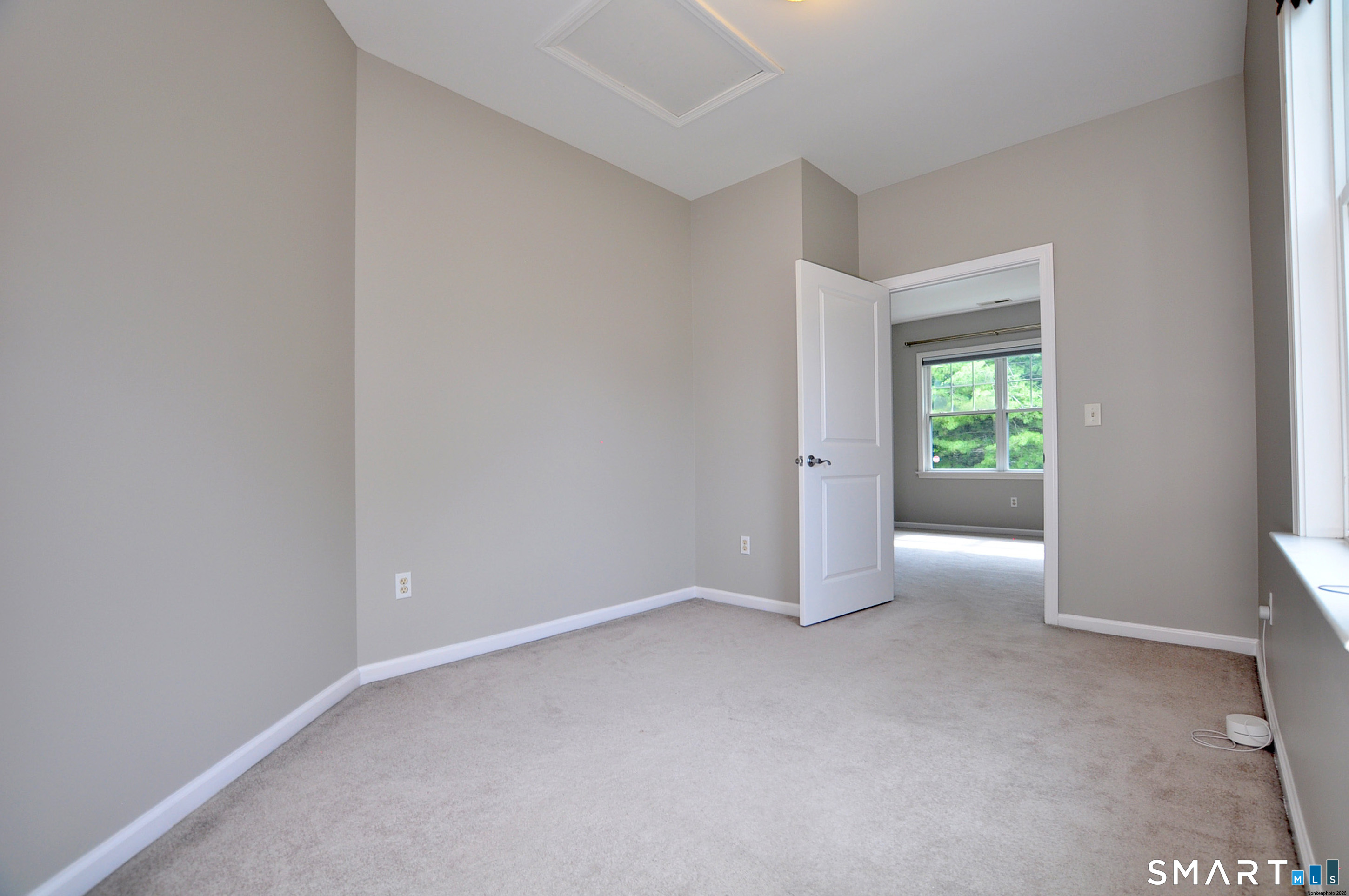 104 Bradford Walk Farmington CT 06032