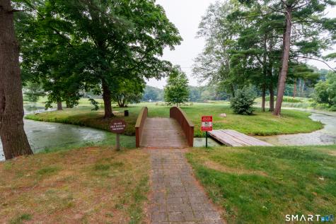 626 Overlook Path Southington CT 06489