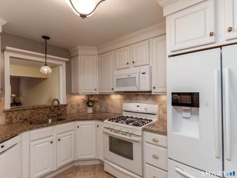 626 Overlook Path Southington CT 06489